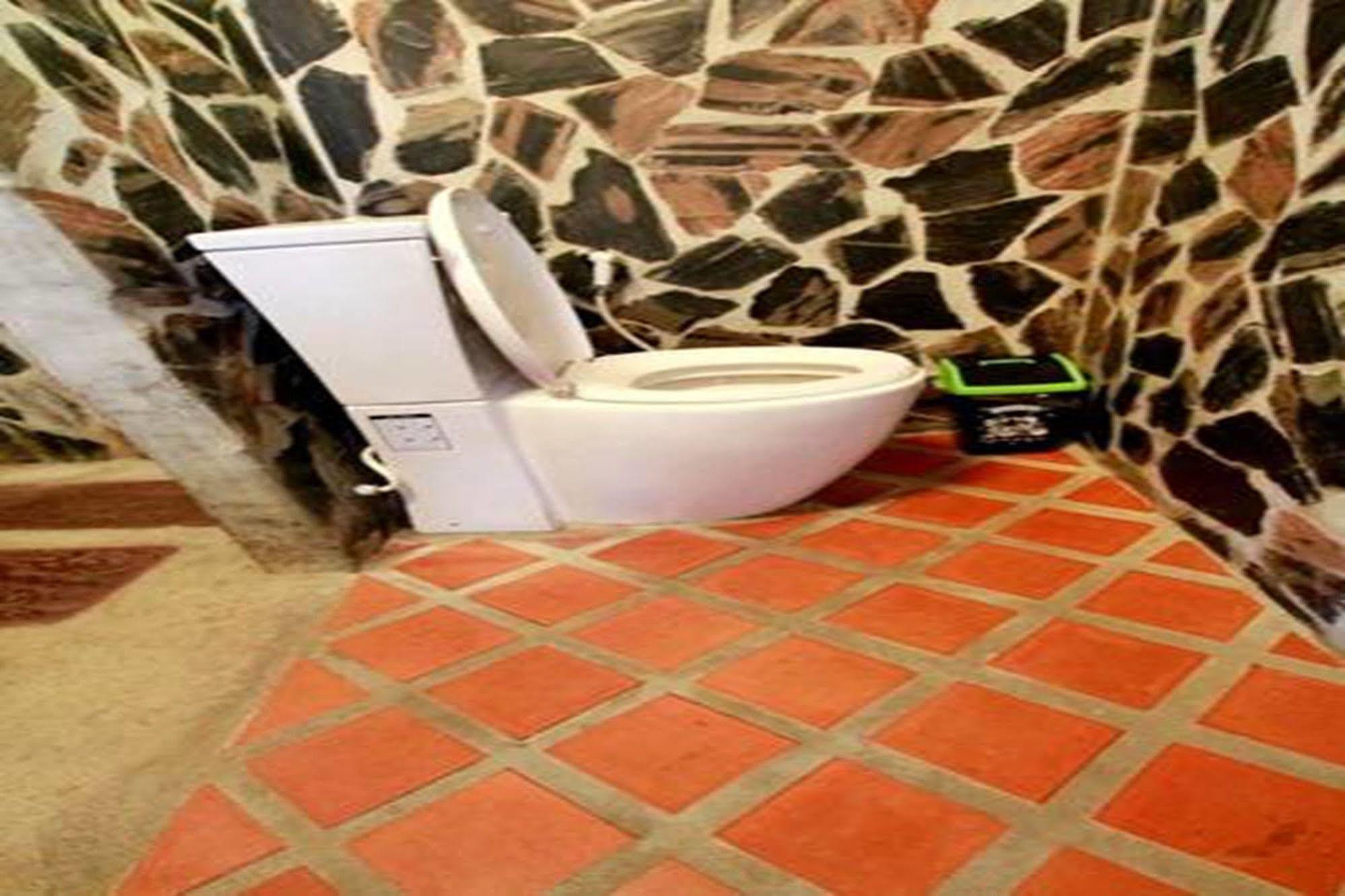 J&J Guesthouse Sukhothai Exterior foto